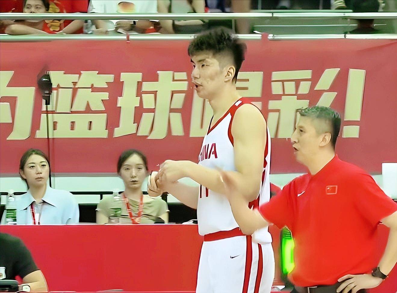 陕西男篮逆袭战胜对手，主教练自信赛季火热的简单介绍