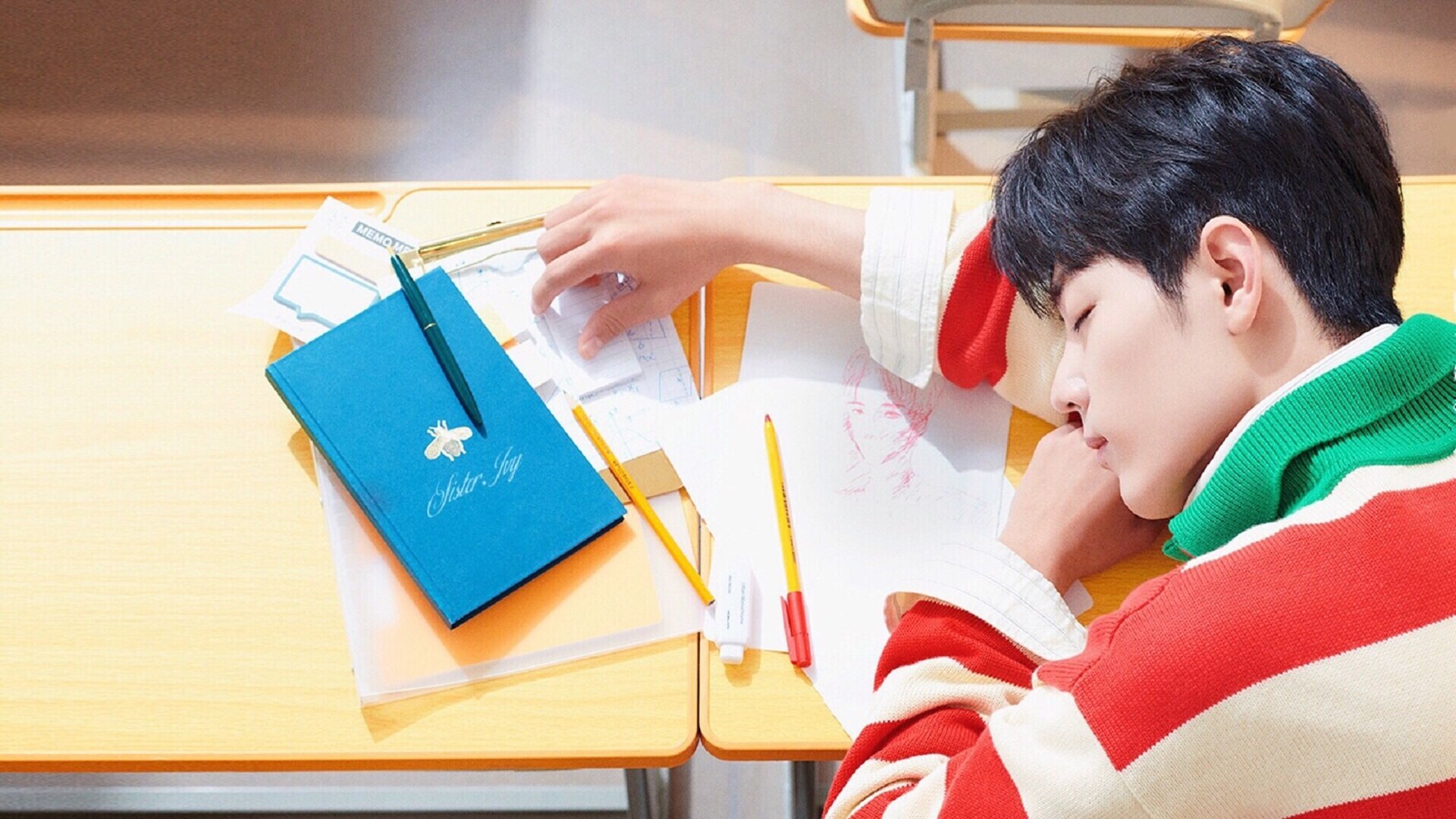 萨卡双响撕裂防线，里昂完胜中国揭示足球鸿沟