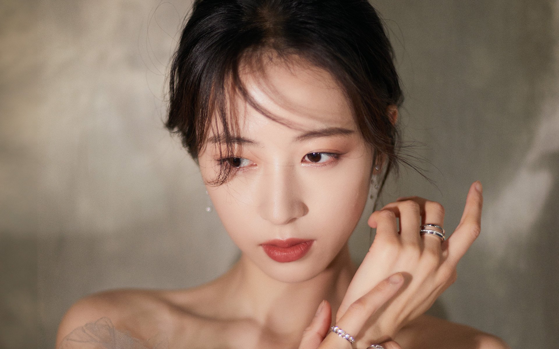 pg电子试玩网站-浓眉关键爆发，湖人突围国王锁定胜局