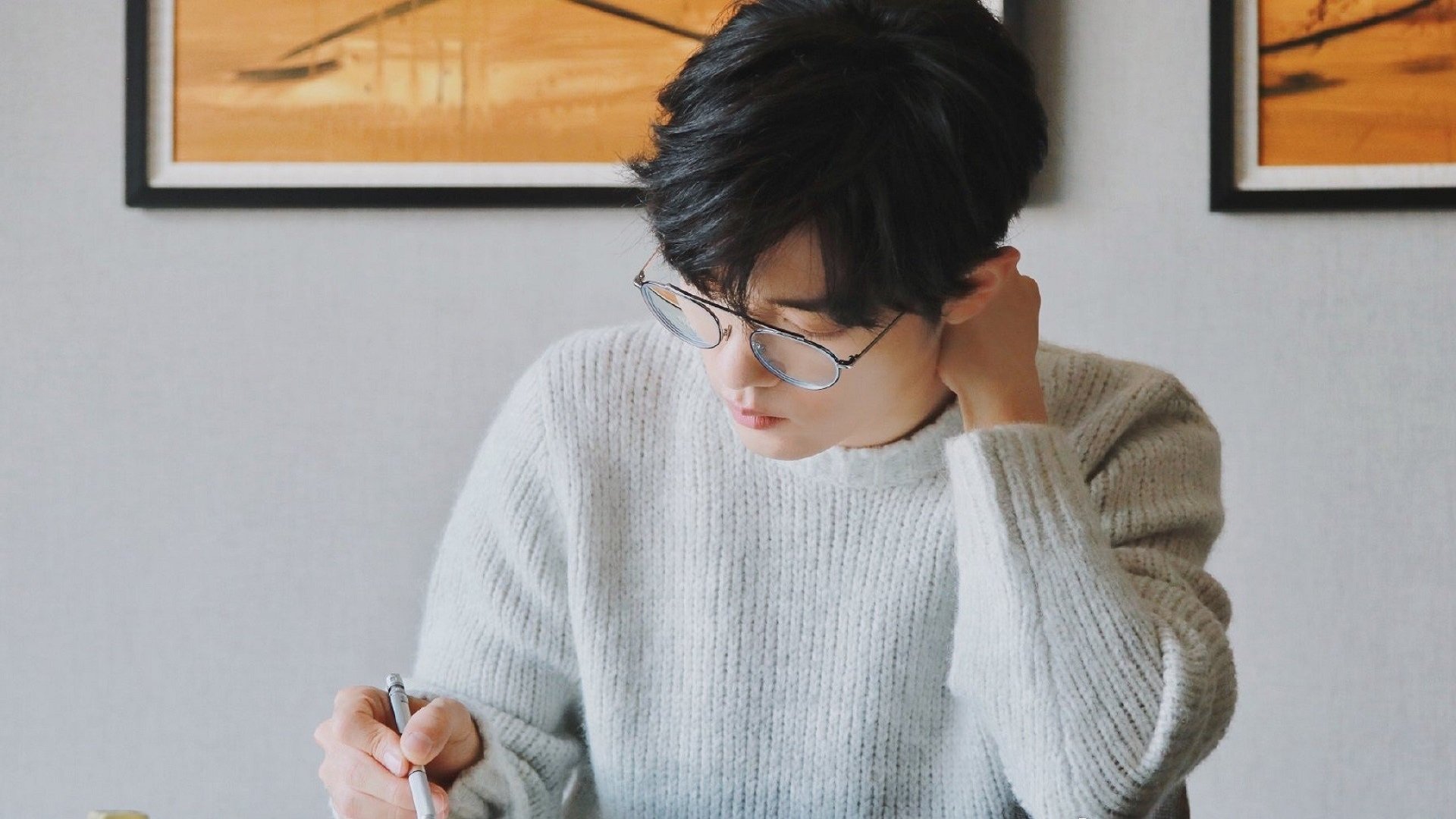 pg电子-F1新赛季揭幕战之夜，阿克完美演绎，新王当立