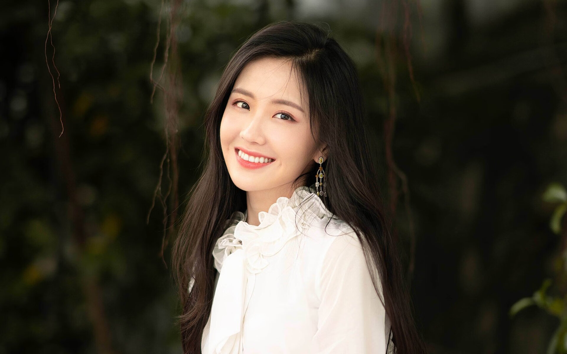 pg电子试玩网站-蓝军门神封神之战，库尔图瓦力挽狂澜，哥斯达黎加险胜波兰